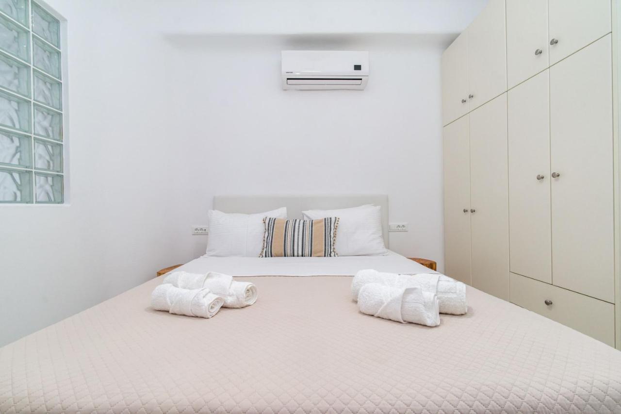 Overview Mykonos Apartments Mykonos Town Exterior photo